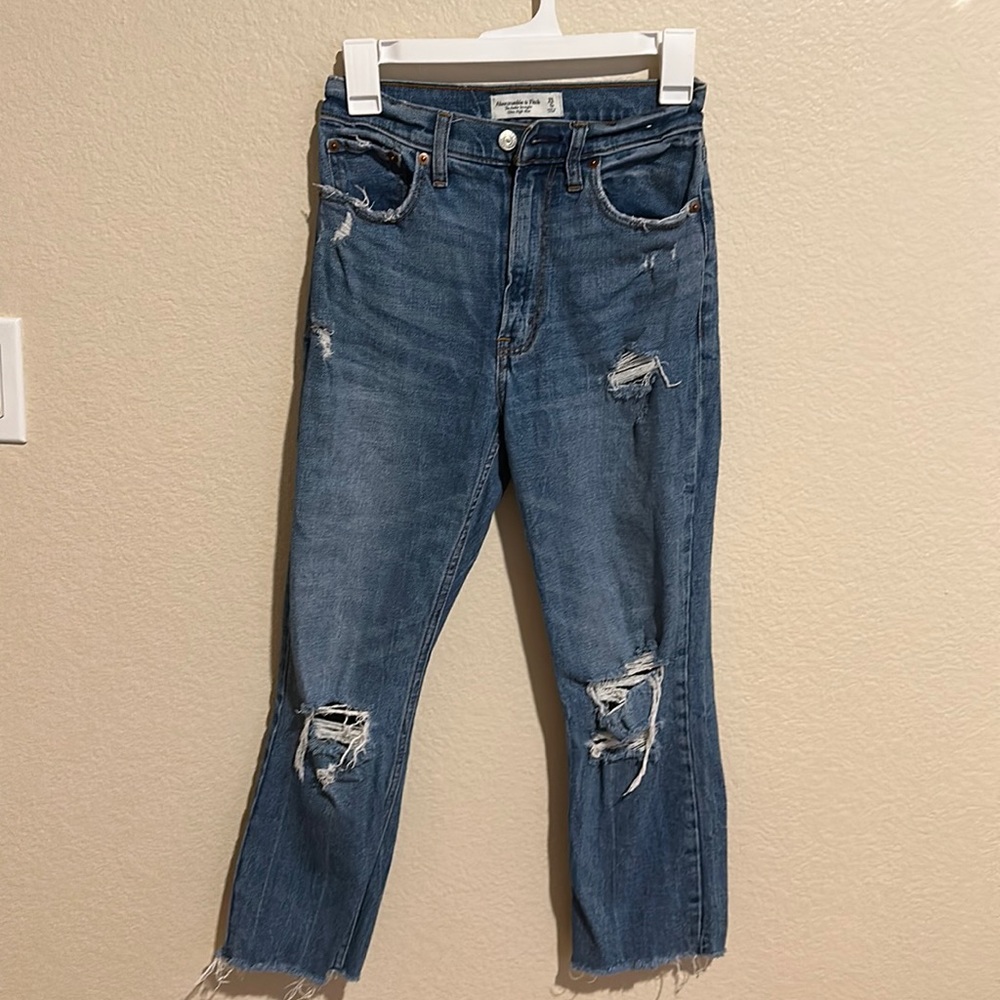 Abercrombie Ankle Straight Ultra High Rise Jeans